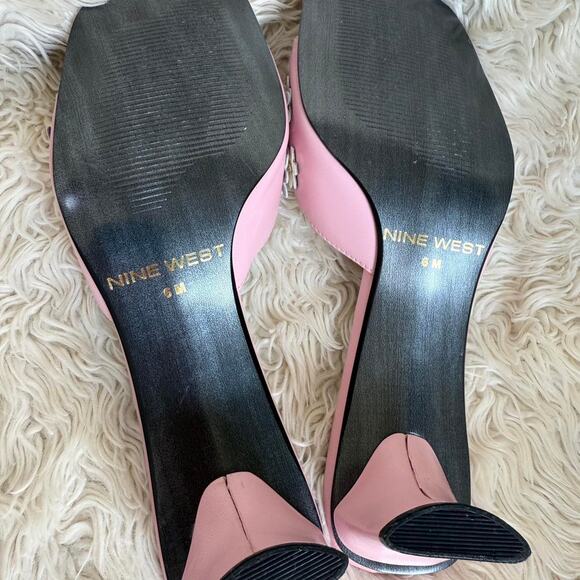 Y2K Pink Leather Rhinestone Daisy Sandals size 6 - Picture 5 of 8